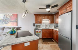 1255 Nuuanu Avenue, Honolulu, HI 96817