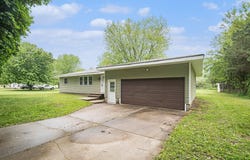941 Closson Drive, Benton Harbor, MI 49022
