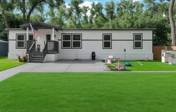 7193 Hop Street, Azle, TX 76020