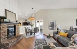 9936 Waterside Drive, Noblesville, IN 46060