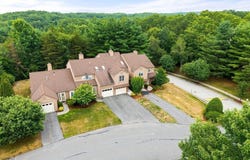 200 Ridgefield Cir, Clinton, MA 01510