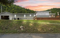70 Happy Circle, Happy, KY 41746