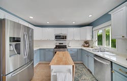 277 Hawkwood Drive, Valparaiso, IN 46385