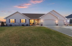 1979 KETTLE CREEK Drive, DE PERE, WI 54115
