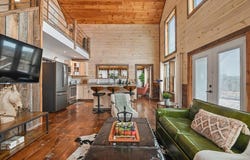 663 Sterling Road, Sterling, PA 18463