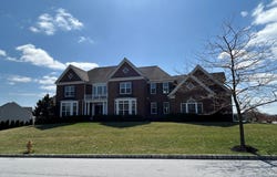 412 MERCER DRIVE, DOWNINGTOWN, PA 19335