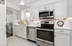 211 Fairfax Ave, Louisville, KY 40207