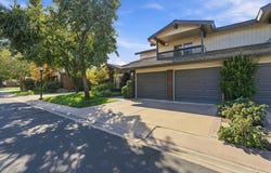 731 N Silvervale Drive, Visalia, CA 93291