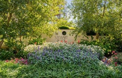 10 Stewart Place, White Plains, NY 10603
