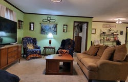 1045 Lake Terrace Rd, Elgin, IL 60123