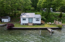15794 W Lake Road, Pulteney, NY 14874