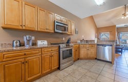 11 HIGHLAND VIEW LANE, LINCOLN, AL 35096