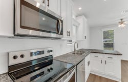 1320 Hand Ave, Ormond Beach, FL 32174