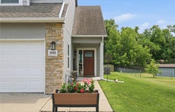 2005 E 24th Terrace, Lawrence, KS 66046