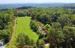 Lowell Adkins Rd, Deer Lodge, TN 37726