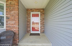 10 Surray Court, Marlboro, NJ 07746