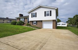 16394 Middlewood Drive, Abingdon, VA 24210