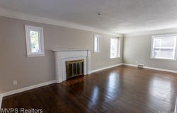 21737 McCormick Street, Detroit, MI 48236