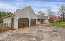 178 MANOR Drive, Northumberland, PA 17857