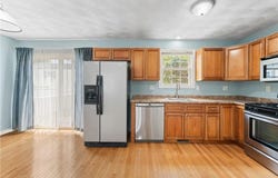 174 Long Street, Warwick, RI 02886