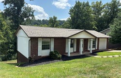 1504 Susan Road, South Charleston, WV 25303