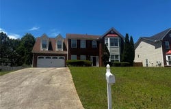 8529 GLENDEVON, Riverdale, GA 30274