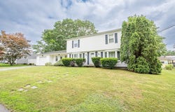 727 Highview Ave, Somerset, MA 02726