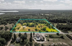 5896 Indian Hill Road, Honor, MI 49640