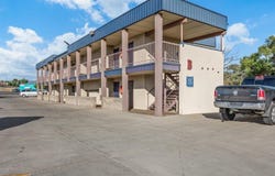 1702 E Main Street, Montrose, CO 81401