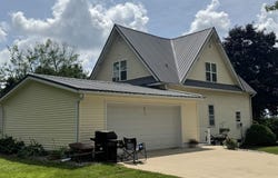 1370 Dodgeville Street, Highland, WI 53543