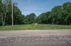 1409 US HWY 271 N, Gilmer, TX 75644