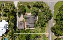 145 Bay Avenue, Apalachiacola, FL 32320
