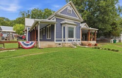 415 S Rice Street, Hamilton, TX 76531