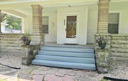 202 S Division St, Stronghurst, IL 61480
