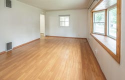 909 Royce Avenue, Kalamazoo, MI 49001