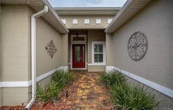 10279 Julia Isles Avenue, Oxford, FL 34484