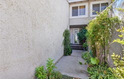 23102 Kimmore, Valencia, CA 91355