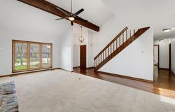 2522 Kingston Point, Fort Wayne, IN 46815-8525