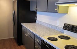 820 Cliffs Drive, Ypsilanti, MI 48198