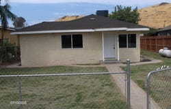 32913 Sierra Drive, Lemon Cove, CA 93244