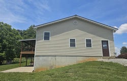 516 Bales Mill Road, Greensburg, KY 42743-8359