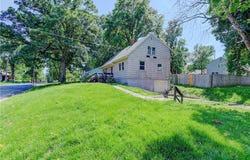 1700 S Pearl Street, Independence, MO 64055