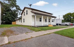 16 Park Avenue, Brockport, NY 14420