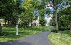 1505 Edgewater Avenue, Arden Hills, MN 55112