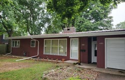 1105 Michigan Avenue, Sturgis, MI 49091