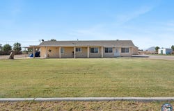 975 W Evan Hewes Hwy, El Centro, CA 92243