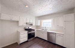 5721 Blackberry Row, Ellenwood, GA 30294