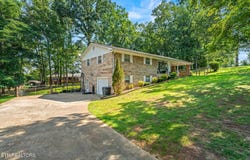 3026 Oliver St, White Pine, TN 37890