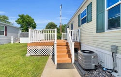 21 Highland Terrace, White Lake, MI 48386