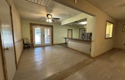 111 W Lee Street, Aurora, MO 65605